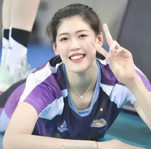 ​女排新“女王”李盈莹 实力不弱朱婷 总得分 、扣球成功率 及效率霸榜