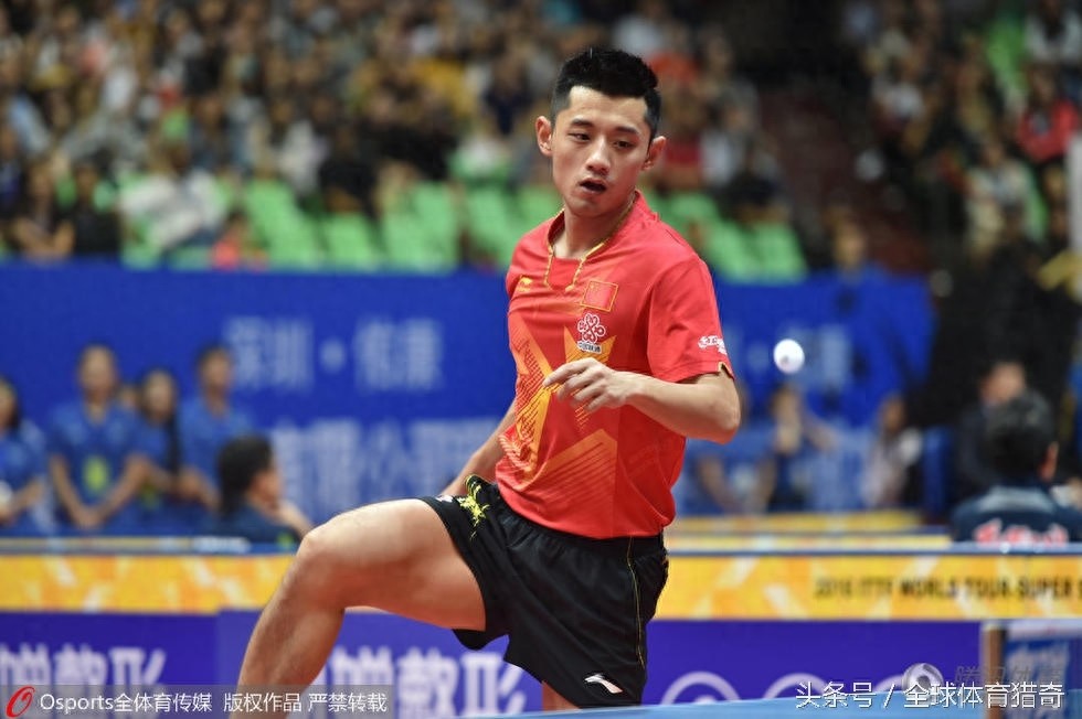 张继科赢球后脱衣秀肌肉 左胸文身实力抢镜