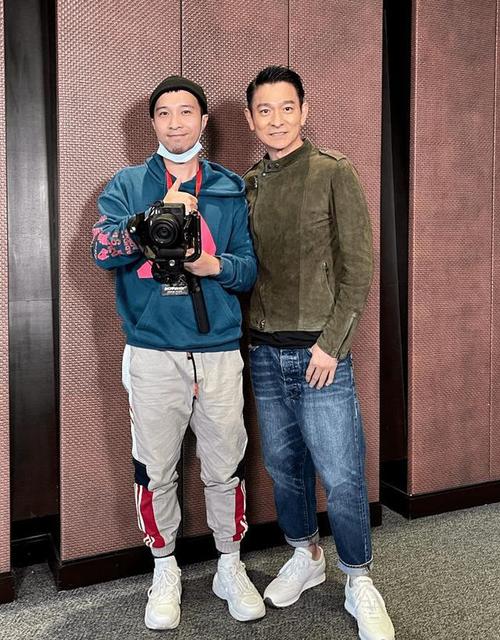 刘德华身高，周润发和1米9的人合(刘德华真实身高多少厘米)