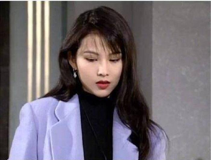 蔡少芬年轻时真美！长相打扮都迷人，难怪大刘曾为她办百万生日宴