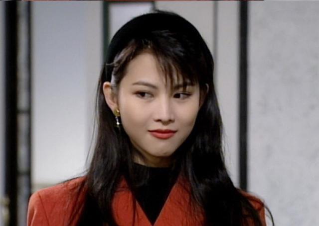 蔡少芬年轻时真美！长相打扮都迷人，难怪大刘曾为她办百万生日宴