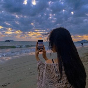 ​“艳星”影后李丽珍：三级片代表作火遍大街小巷，三点全露有多敢