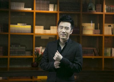 ​三年败光300亿，曾经叫板王思聪的“陈欧”，如今怎样了