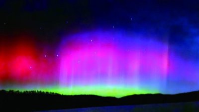 ​罕见！地磁暴使中国多地惊现极光