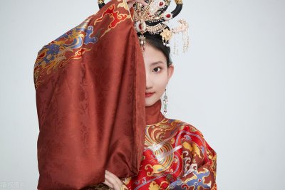 ​典故：天要下雨，娘要嫁人的两个由来