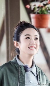 ​赵丽颖最可爱的几张照片 圆脸大眼睛萌重新颠覆你们的审美观