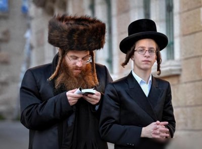 ​在中国吸血百年的犹太家族：侵入核心业务、操控主权，今声名狼藉