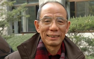 ​魏宗万：配角中的璀璨巨星，演技之巅的传奇