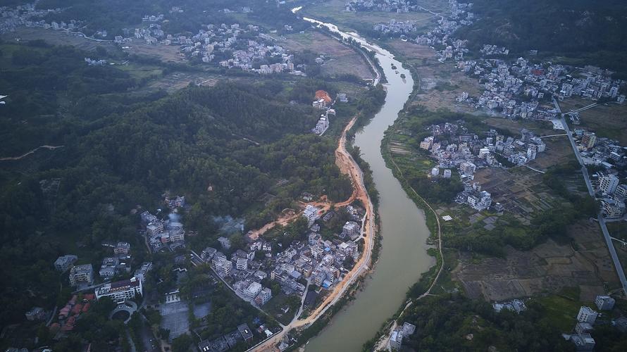 广东茂名信宜简介（广东省茂名市信宜市）