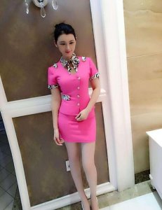 ​假如女老板喜欢你(如果爱上自己的老板怎么办)