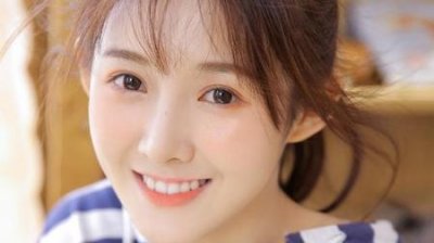 ​男同事老是给我发微信(男同事每天发微信给我)