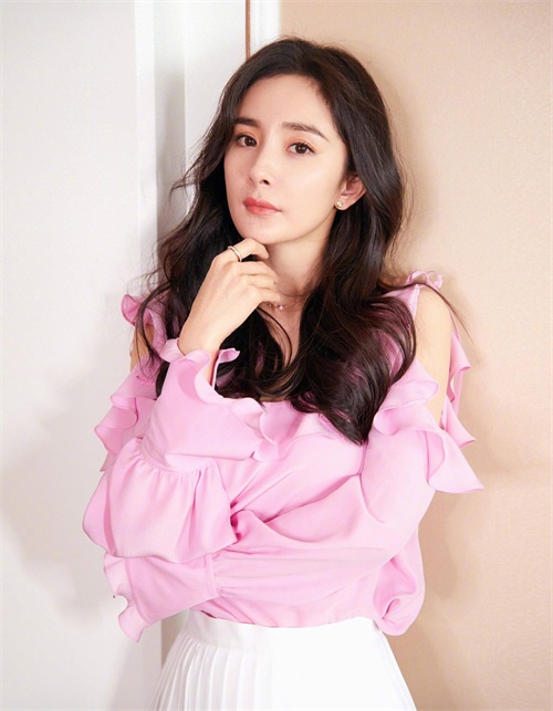 最新超高清手机壁纸 无水印,漂亮女神杨幂性感写真图片大全100张