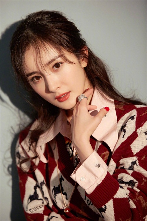 最新超高清手机壁纸 无水印,漂亮女神杨幂性感写真图片大全100张