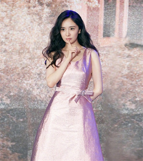 最新超高清手机壁纸 无水印,漂亮女神杨幂性感写真图片大全100张