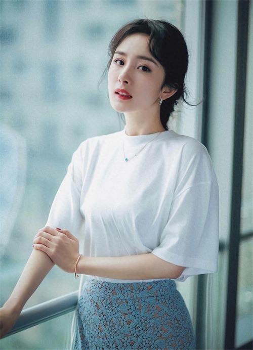 最新超高清手机壁纸 无水印,漂亮女神杨幂性感写真图片大全100张