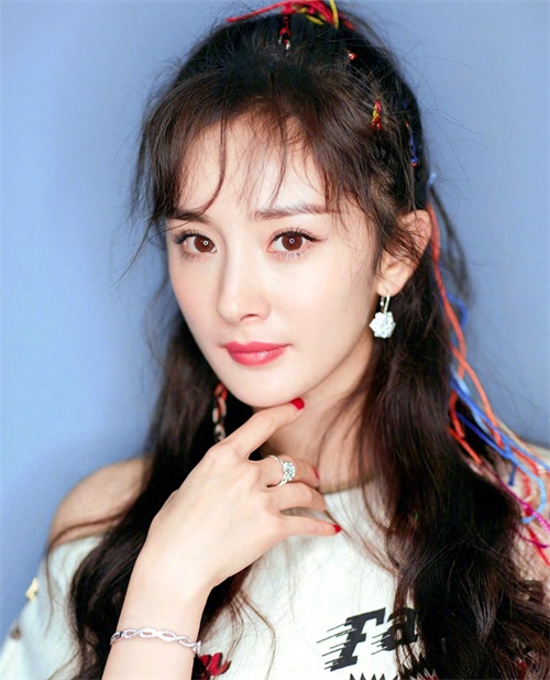 最新超高清手机壁纸 无水印,漂亮女神杨幂性感写真图片大全100张