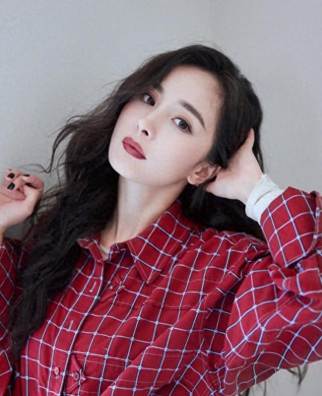 最新超高清手机壁纸 无水印,漂亮女神杨幂性感写真图片大全100张