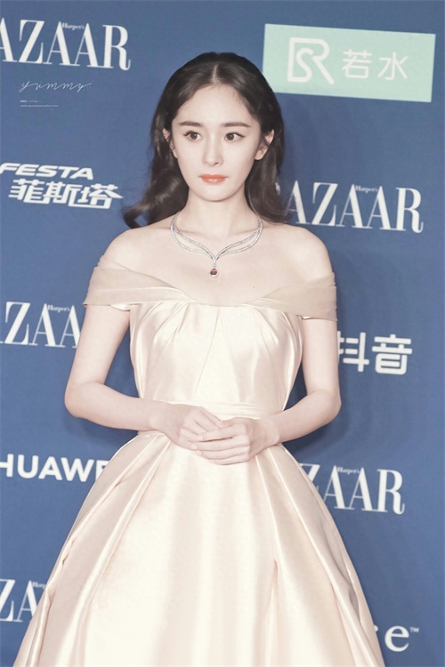 最新超高清手机壁纸 无水印,漂亮女神杨幂性感写真图片大全100张