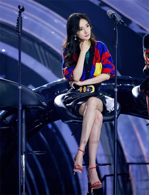 最新超高清手机壁纸 无水印,漂亮女神杨幂性感写真图片大全100张