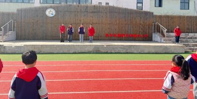 ​当好秦岭卫士  守护中华民族祖脉  灞桥区神鹿坊小学开展秦岭生态环境保护宣传周