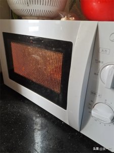 ​怎样检修微波炉呢？