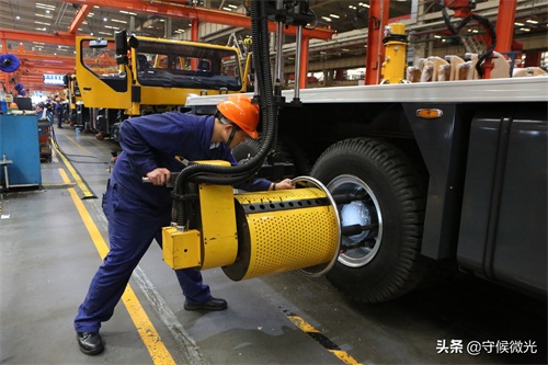 徐工集团：30年铸造中国工程机械梦