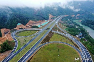 ​广西桂林至柳城高速公路即将通车
