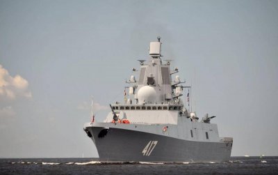 ​打破全球海军平衡，俄罗斯新舰亮相，叫板美军航母？