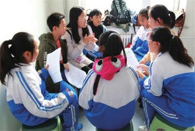 ​中考生的“坏消息”，成绩低于500分可能无缘高中，家长心急如焚