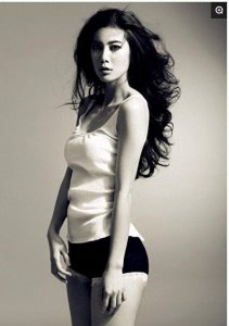 ​谁来见证她的美——王珂