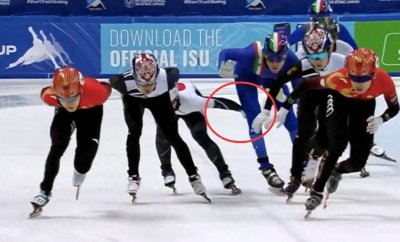 ​韩国短道速滑又犯规了，明显故意推人，从小组第一到被判出局！