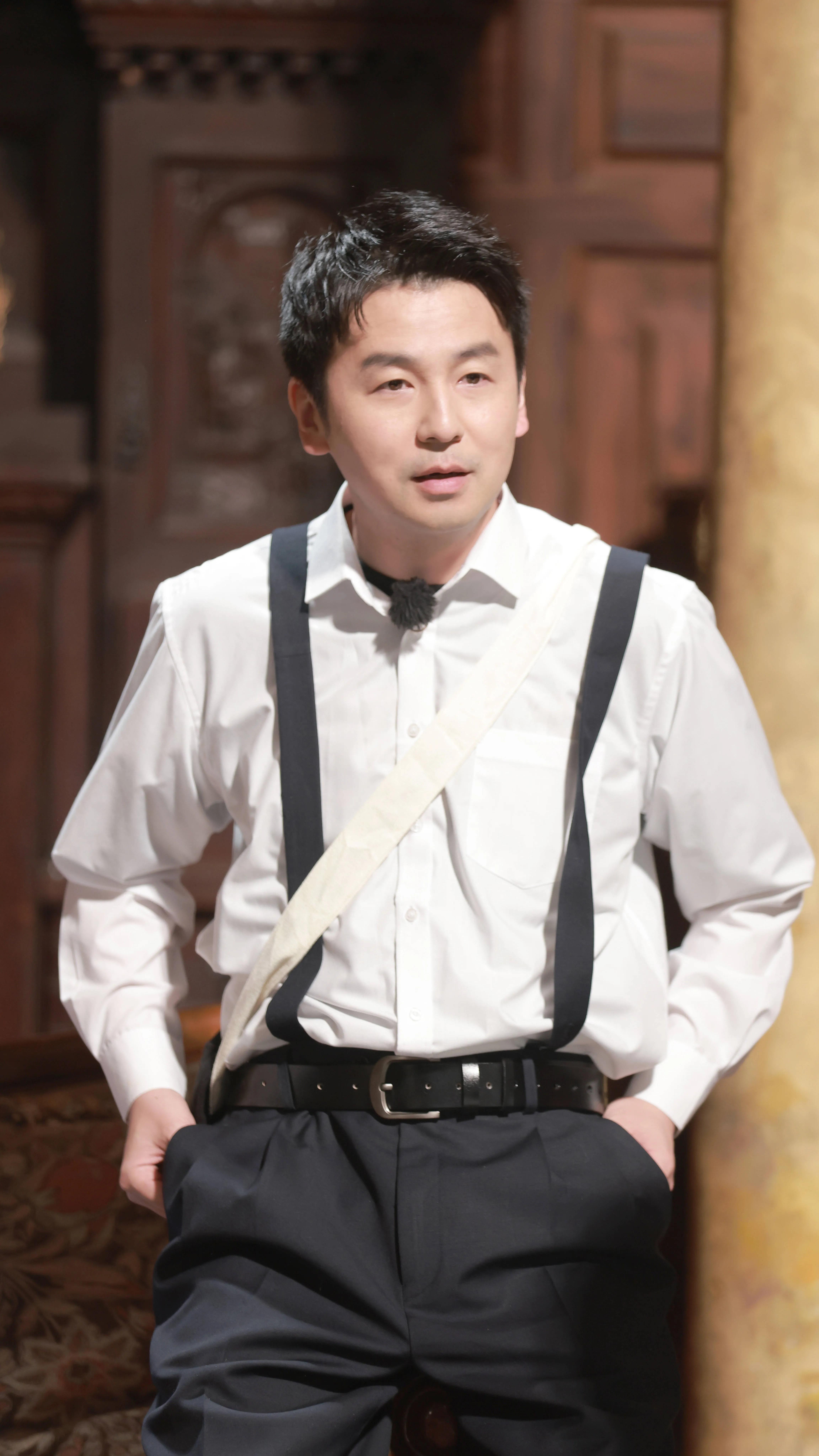 演员雷佳音，老婆是吵架吵来的，和岳母处得像姐弟