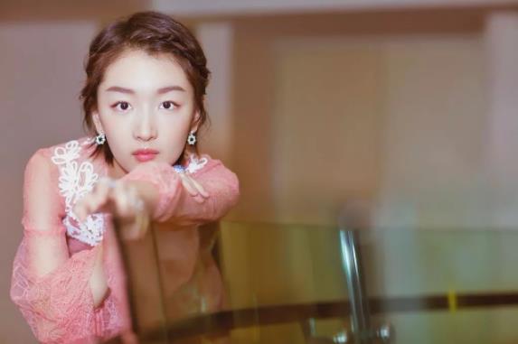 周冬雨个人资料介绍:周冬雨到底有多高