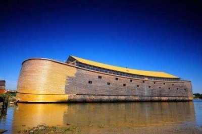 ​世界顶尖学霸现场拼母校，马化腾学弟PK登月第一人学妹