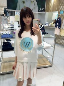 ​钟恩淇老公，周丽淇老公是谁(钟丽淇的老公是谁)