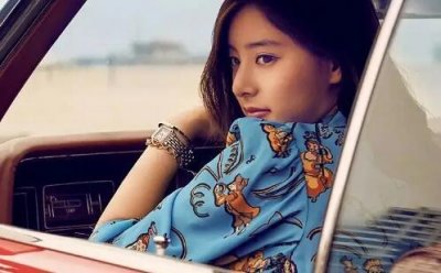 ​怎么让女生主动联系，怎样能让女生主动找你聊天呢