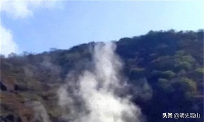 ​陕西老农家祖坟冒青烟，是祥瑞之兆还是另有隐情，揭秘背后真相