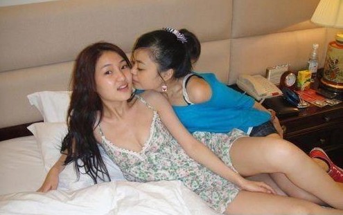 郭美美有什么背景（炫富鼻祖郭美美的背后干爹）