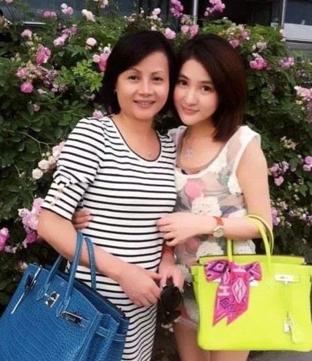 郭美美有什么背景（炫富鼻祖郭美美的背后干爹）