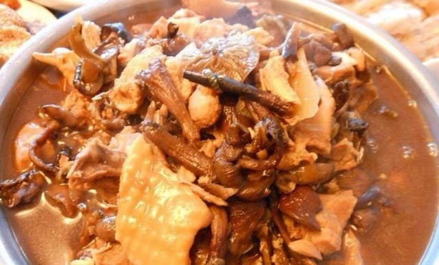 炖鸡怎么炖好吃，黄芪炖鸡汤怎么炖好吃？图7