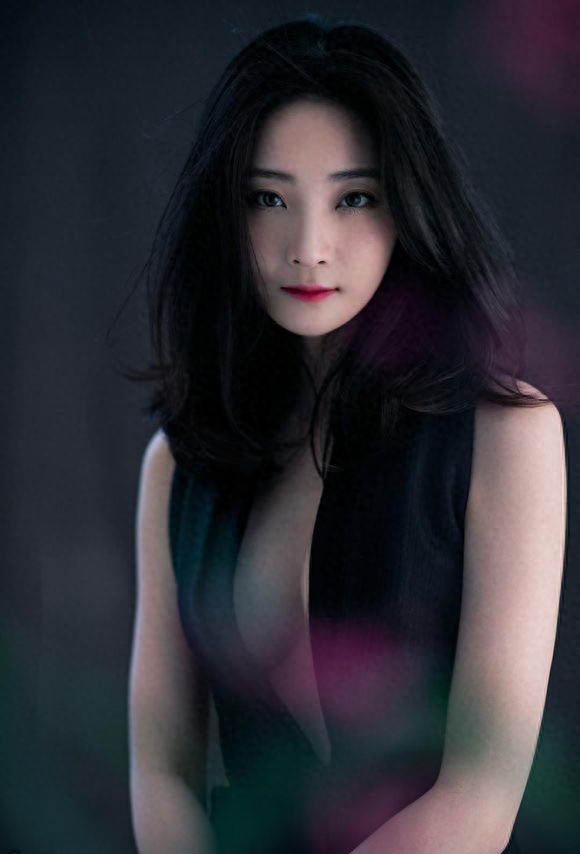 《楚乔传》中的蒙枫扮演者苑子艺原来可以这么美，怪不得楚乔要吃醋呢