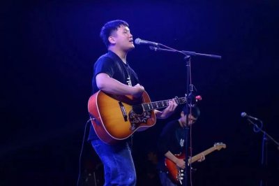 ​邵帅：凭《写给黄淮》意外走红，有人说他歌曲空洞，有人说他抄袭