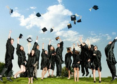 ​“学士服”是本科生专属服装？专科生穿学士服被指责，虚荣心作祟