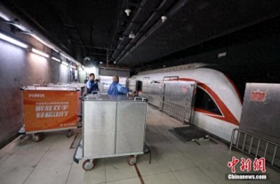 ​北京大兴机场线试点非高峰时段“运快递”
