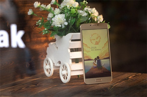 1999元金立S6 Pro功能如此强大 友商们开始注意金立了