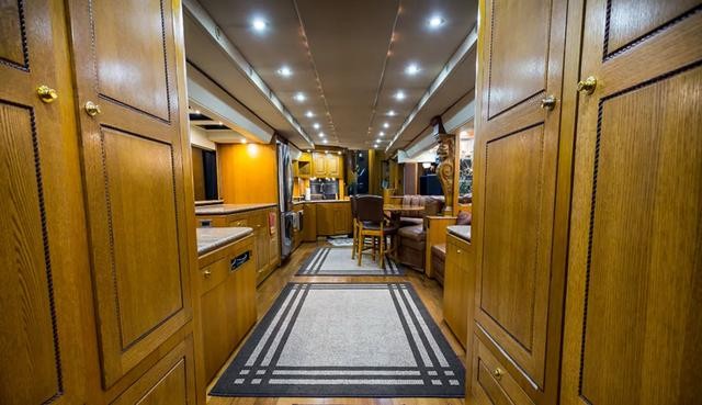 世界上最大最豪华的房车介绍(世界顶级豪华房车图片)-图18