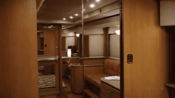 世界上最大最豪华的房车介绍(世界顶级豪华房车图片)-图27