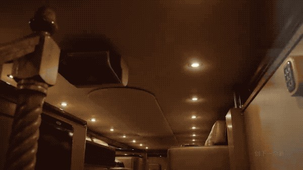 世界上最大最豪华的房车介绍(世界顶级豪华房车图片)-图12