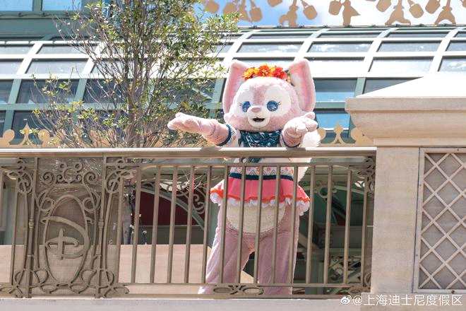 上海迪士尼复工 网友提问：玲娜贝儿什么时候换夏装