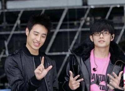 ​潘玮柏《完蛋》：一曲跨文化的深刻交响，简体繁体的诗意对话